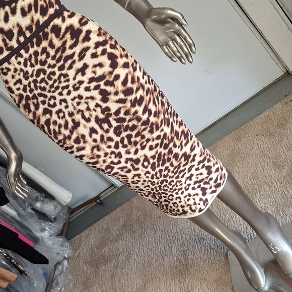 Vintage D&G inspired ponte intarsia knit leopard slim midi - Picture 3 of 5